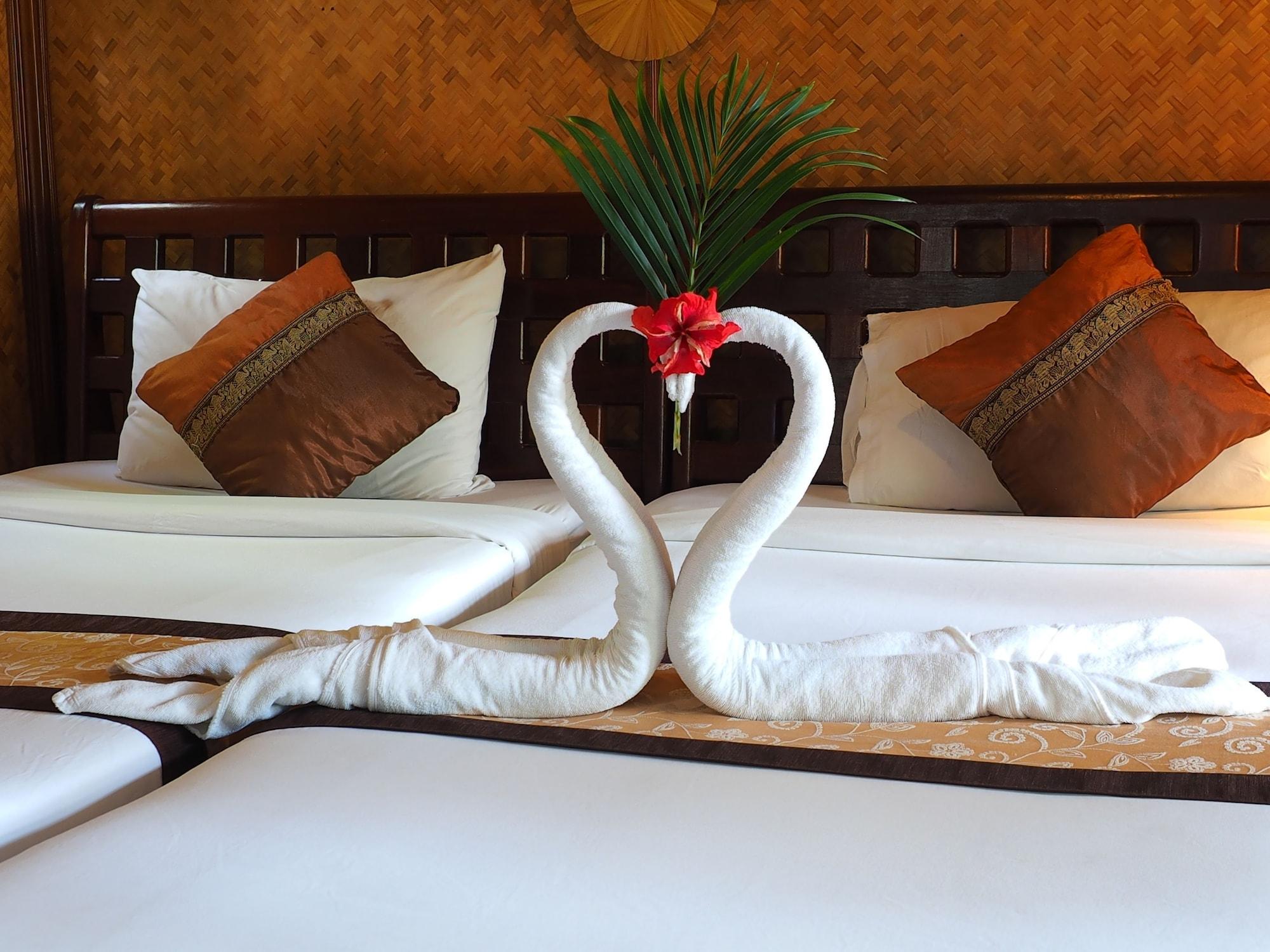 Koh Chang Bailan Beach Resort Buitenkant foto