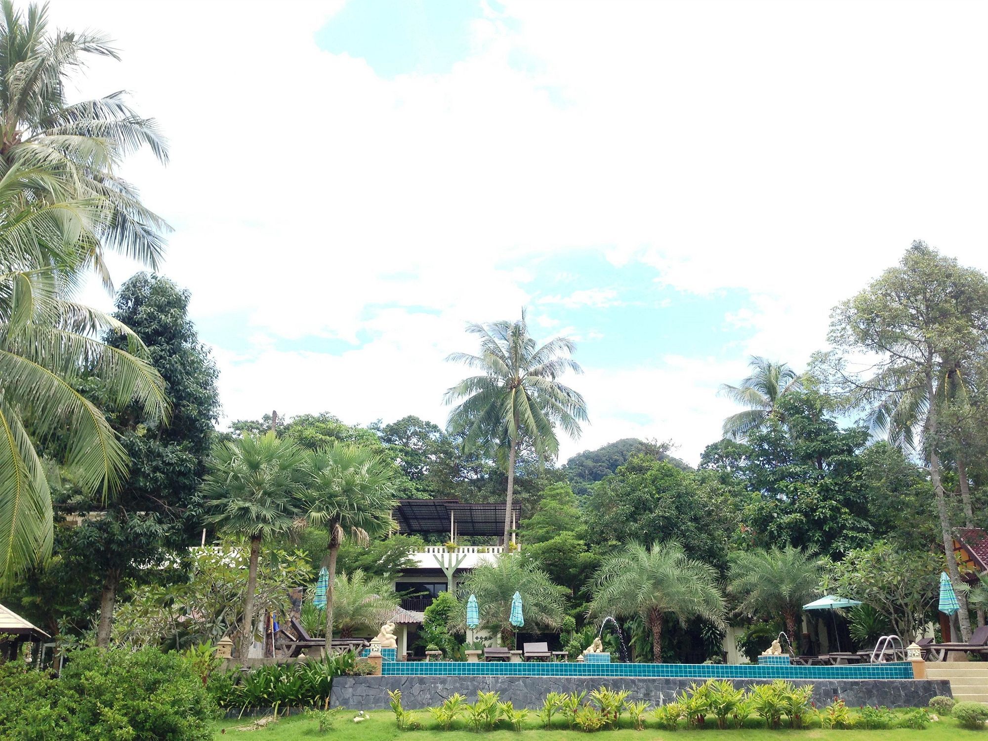 Koh Chang Bailan Beach Resort Buitenkant foto